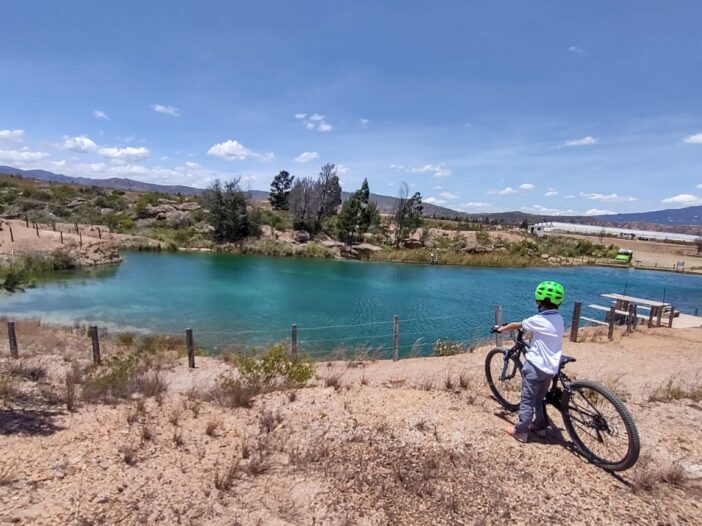 Villa de Leyva en Bicicleta, bogota villa de leyva en bicicleta, parque villa de leyva bicicleta en el aire, villa de leyva bicicleta en el aire, rutas en bicicleta villa de Leyva, bicicleta aerea villa de Leyva, villa de leyva cuatrimotos, villa de leyva en moto, bicicletas en el aire villa de Leyva, alquiler de bicicletas en villa de Leyva, bicicletas en cable villa de Leyva, bicicletas en el aire villa de leyva precios, bicicletas aéreas en villa de Leyva, travesia bogota villa de Leyva tour and bike, Villa de Leyva en Bicicleta